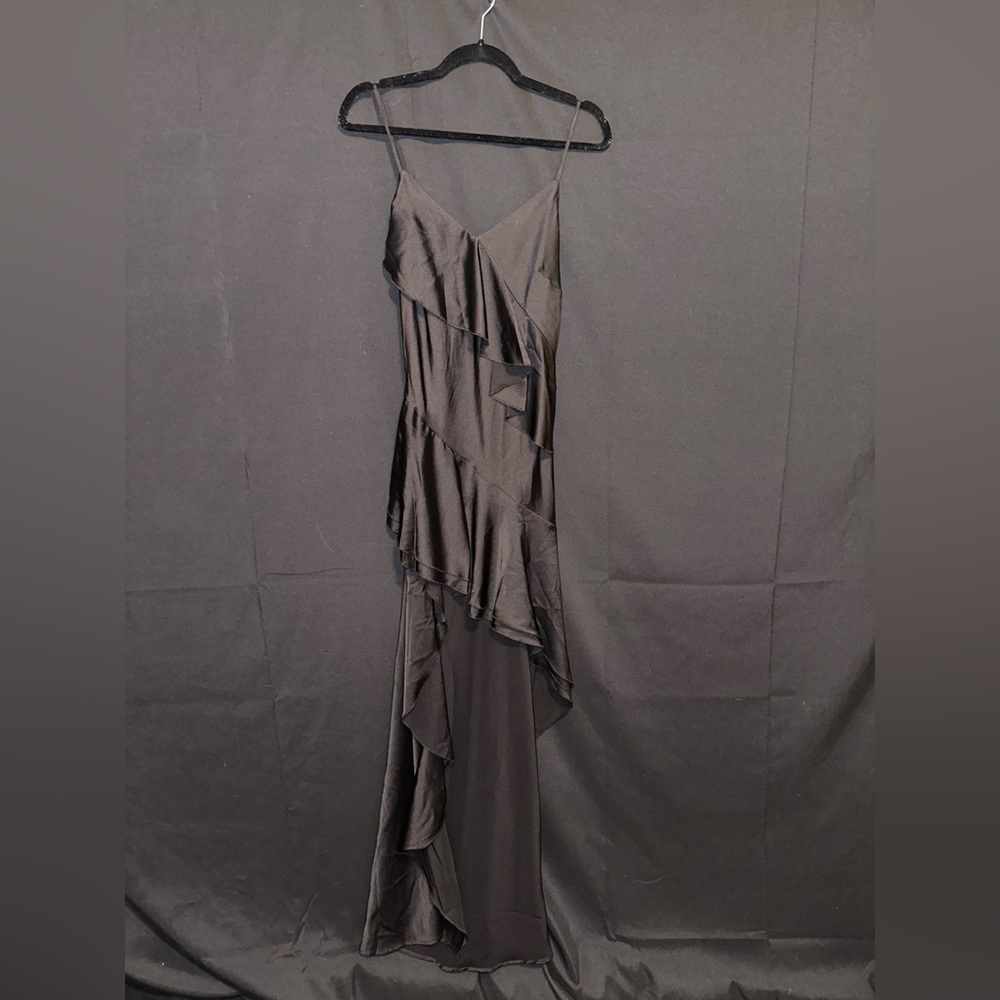 🆕 || F21 || Satin Ruffle High-Low Dress - Picture 8 of 8